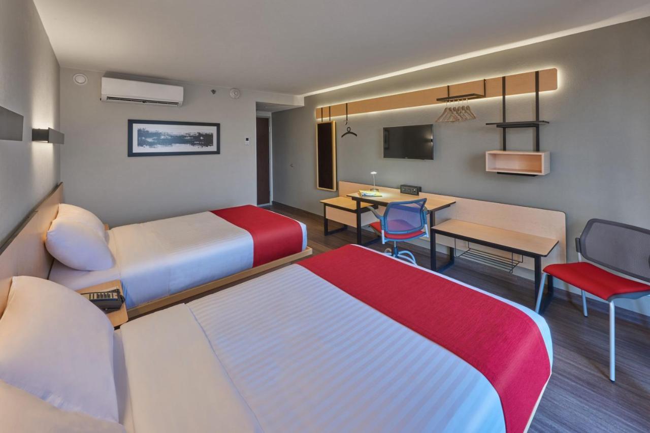 City Express By Marriott Mérida Kültér fotó