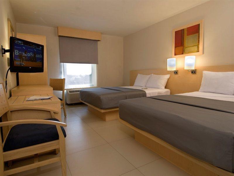 City Express By Marriott Mérida Kültér fotó