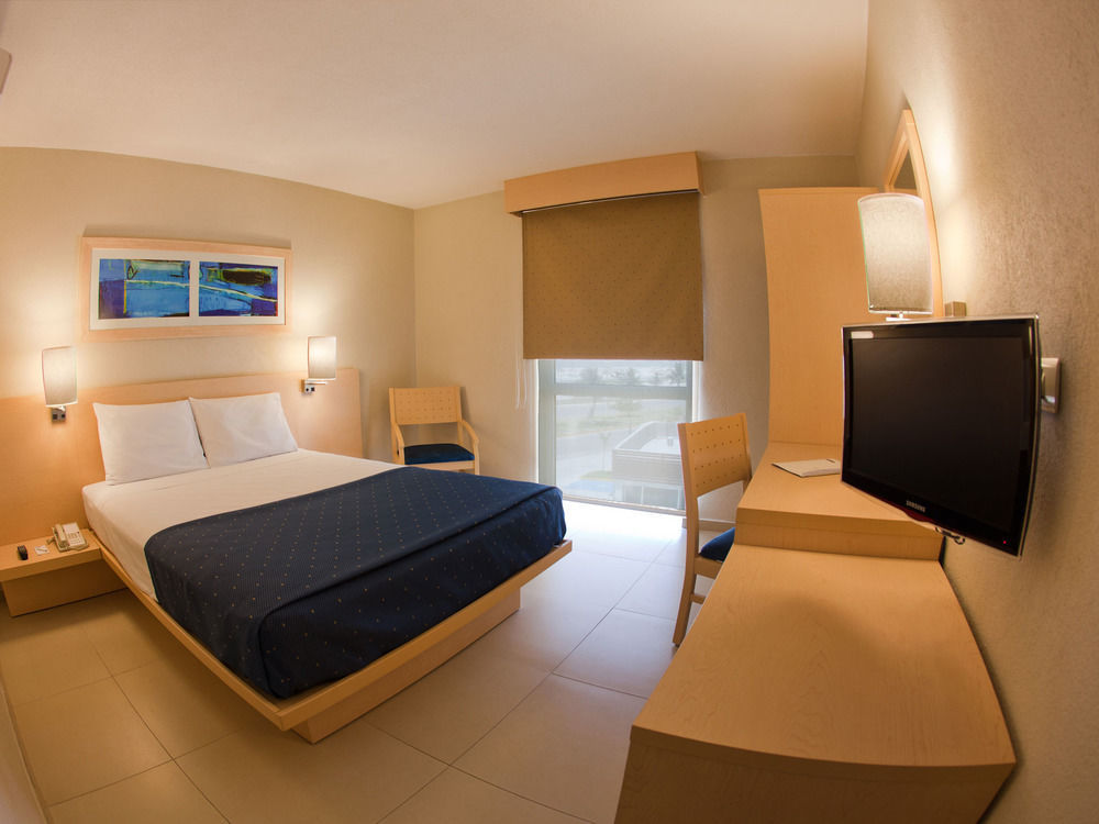 City Express By Marriott Mérida Kültér fotó