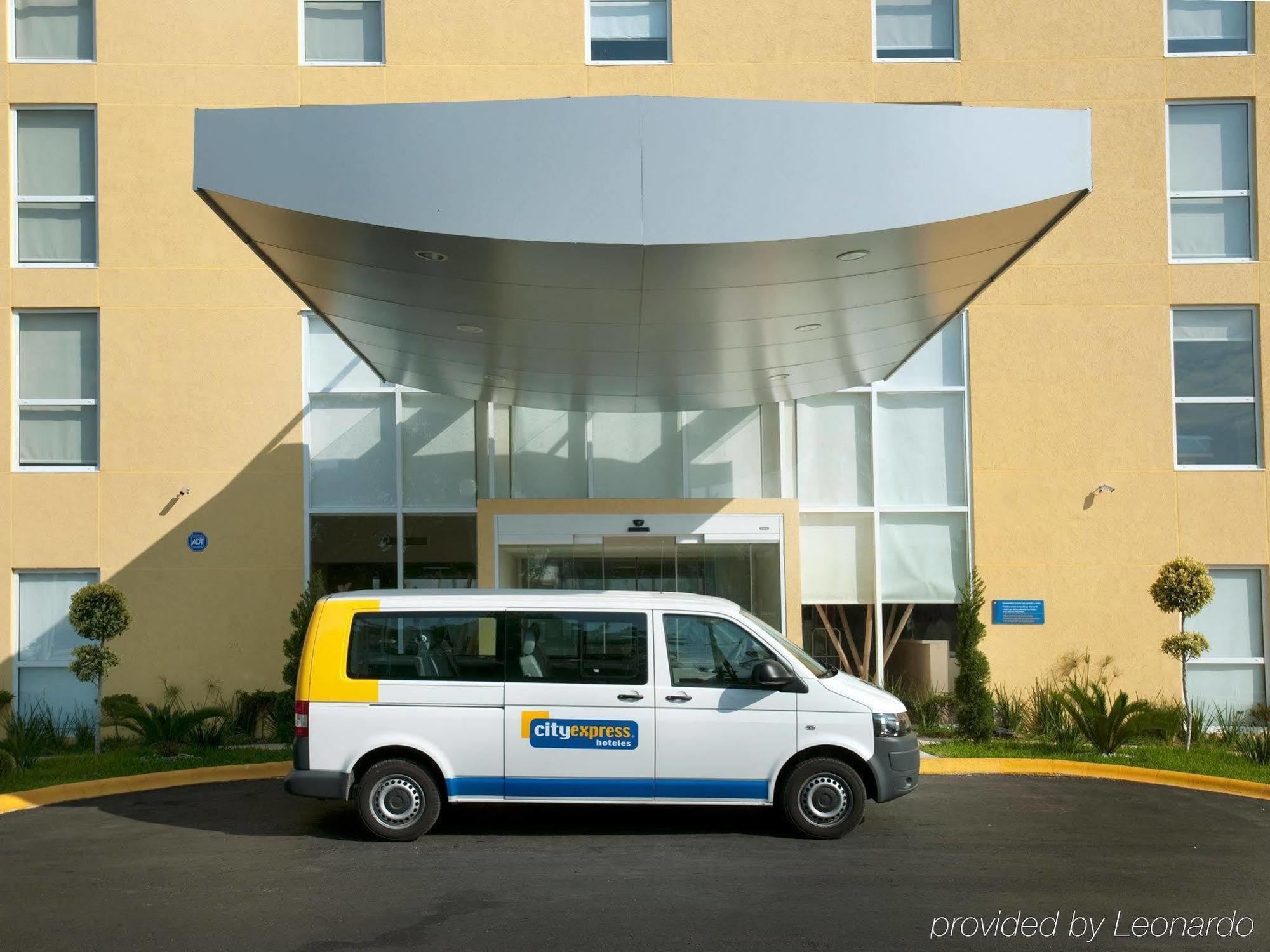 City Express By Marriott Mérida Kültér fotó
